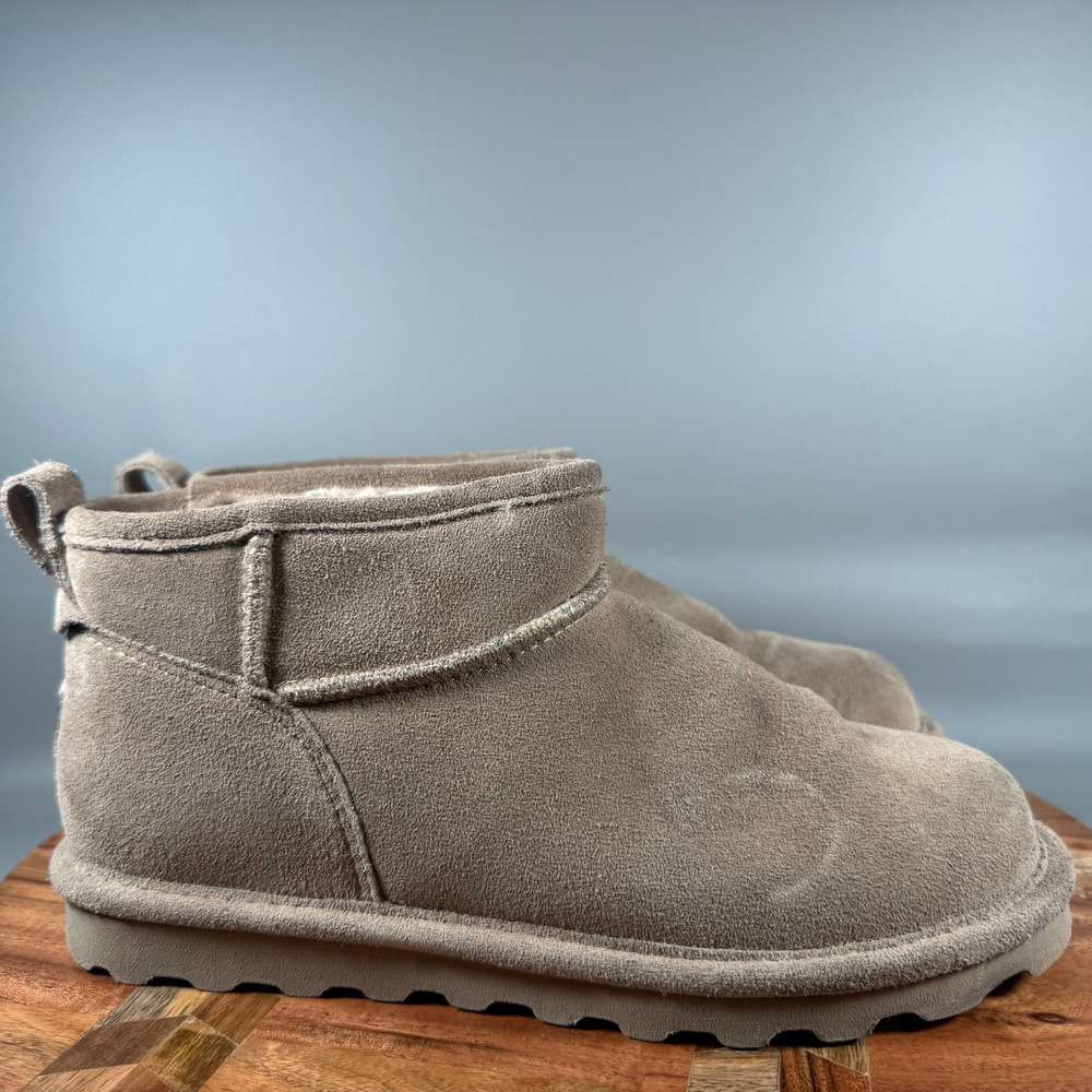 Bearpaw Elle Micro Women 8 Taupe Suede Ankle Boots Sheepskin Lining 2658W-205